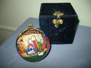 2003 Pier 1 Imports Li Bien Christmas Ornament - Nativity/manger Scene - 4” - W/box