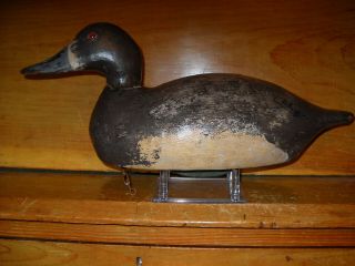 - Old Hen Bluebill,  - Duck Decoy By Serph Arenz,  In All,  - - No - Res