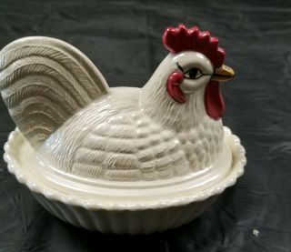 Chicken Hen On Nest Vintage Ceramic White Red Glazed 1988