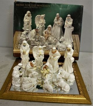 Porcelain Nativity Set Gold Trim Plus Mirror Base Home For The Holidays 11 Pc