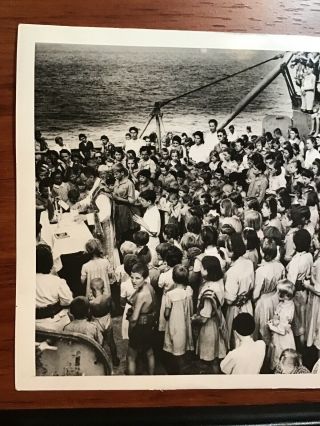 1944 WW2 Bombay India Coast Guard Transport Crowd Polish Chaplain Press Photo 3