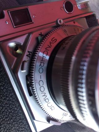 Vintage Voigtlander Prominent camera with 50mm Nokton 1.  5 lens.  Case. 3
