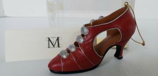 Vintage Metropolitan Museum Of Art York Red Flapper Dancing Shoe Ornament