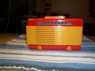 Vintage Catalin Garod 6au - 1 Tube Radio (cherry Red Marbleized Cabinet)