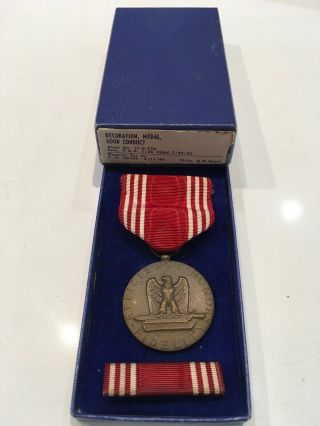 1943 Dated Wwii U.  S.  Army Good Conduct Medal & Ribbon