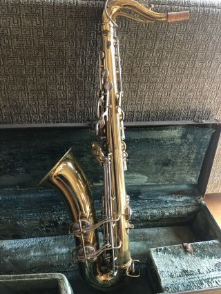 1058 - 1959 Vintage “naked Lady” Conn 10 M Tenor Sax With Case