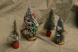 4 Vintage Miniature Bottle Brush Christmas Trees for Train Set Railroad Holiday 2