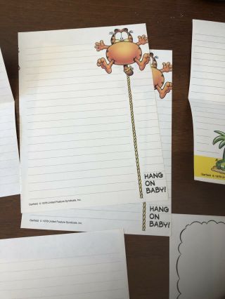 GARFIELD Vintage stationery and 5 envelopes 20 sheets Writing Paper 1978 3