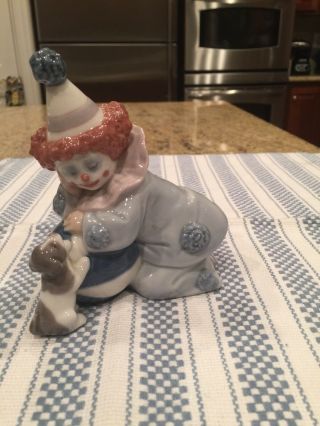 Lladro 5278 Clown - Pierrot With Puppy And Ball -