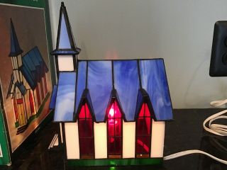 HOLIDAY CREATIONS 1995 STAINED GLASS LIGHTED FAITH CHAPEL W/BOX 2