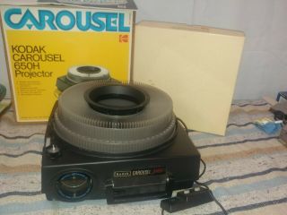 Vintage Kodak Carousel 650h Slide Projector W/ Remote Box Great