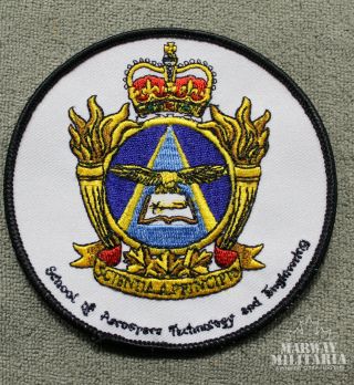 Caf Rcaf,  School Of Aerospace Technology Squadron Jacket Crest / Patch (19851)