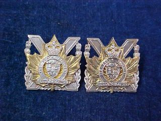 Orig Post Ww2 Matching Collar Badges The Perth Regiment