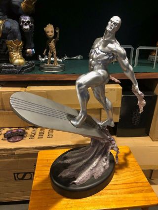 Sideshow Marvel Silver Surfer Exclusive Comiquette Statue