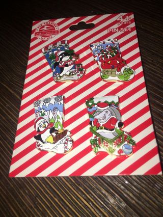 Seaworld 4 Pin Christmas Set - On Card