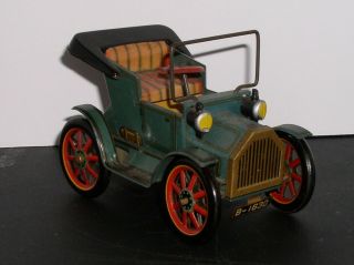 1950s Vintage Modern Toys Model T Tin Friction Toy Car Japan 402245 Green