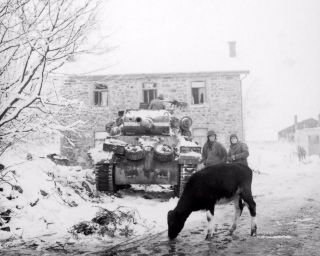 1945 Ww2 Ardennes Battle Of The Bulge Sherman Tank Us Army Wwii Photo Fl150