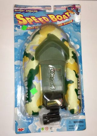 Vintage Army - 1 Military Speed Boat With Detachable Outboard Motor 200 Toy 1998
