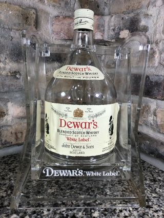 Vintage Dewar’s Scotch Whisky 1.  75 Bottle Pouring Display Stand Dispenser Cradle