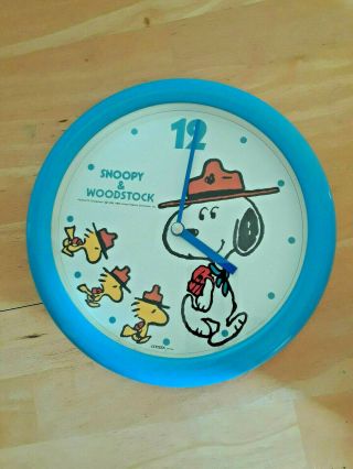 Vintage Snoopy And Woodstock Wall Clock Copyright 1965