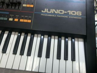 Vintage Roland Juno - 106 Polyphonic Synthesizer Keyboard 2