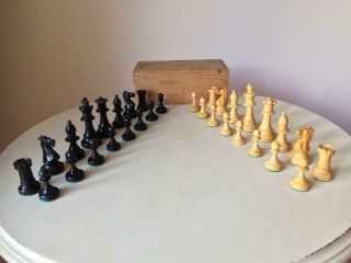 A Good Quality Vintage Chess Set.