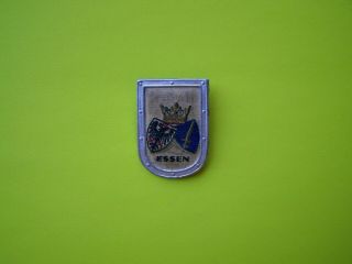 German Ww2 " Essen " Tinnie Badge