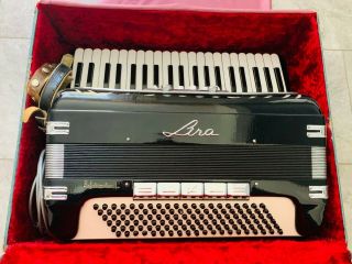 Vintage Lira Centro Matic Model 35 Accordion With Case By International