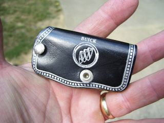 Vintage Nos Gm Buick Automobile Promo Key Accessory Part Case Emblem