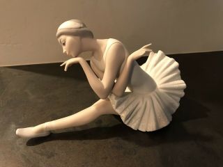 Lladro Death Of A Swan Ballerina Figurine