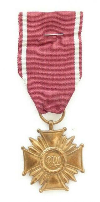 Polish Cross Of Merit Medal - Bronze Class