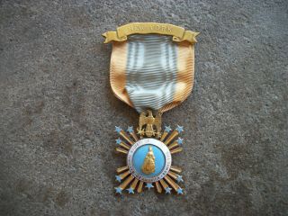 Vintage Society Of The Colonial Dames Gold Medal Ribbon Award Pin Dar