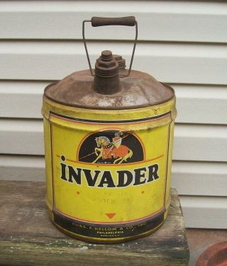 Vintage Invader Motor Oil Gas Service Station 5 Gallon Can Knight Graphics