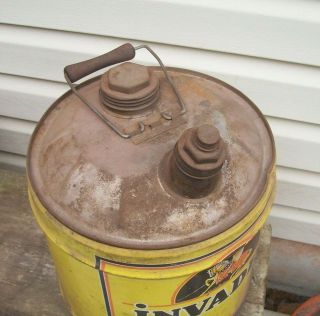 Vintage INVADER Motor Oil Gas Service Station 5 Gallon Can Knight Graphics 3