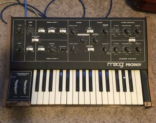 Moog Prodigy Vintage Analog Synthesizer Synth Keyboard 1981 - 1982