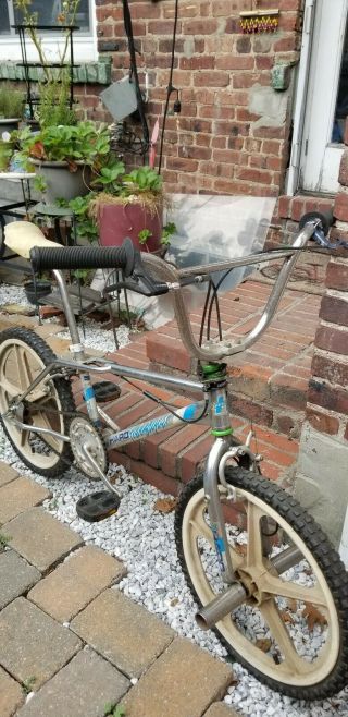 Vintage 84/85 Haro Sport Bike Freestyler Bmx Old School