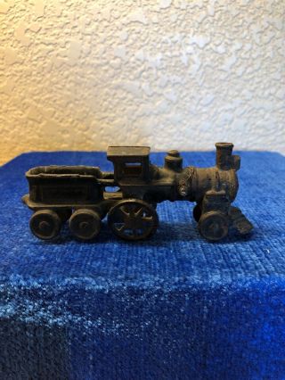 Vintage Old Cast Iron Toy Train Engine Early American Style