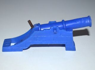Vintage 1950s Ideal Rcmp Mounted Police Headquarters Playset Cannon