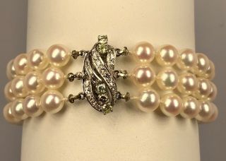 Vintage Triple Strand Pearls Bracelet With 14k White Gold 0.  65ct Diamond Clasp