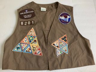 Girl Scouts Brownie Vest Size Large 14 - 16 Cookies ‘93 ‘94 ‘95 Badges Patches