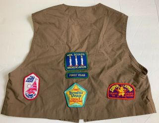 GIRL SCOUTS Brownie Vest Size Large 14 - 16 Cookies ‘93 ‘94 ‘95 Badges Patches 2