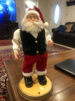 Gemmy 13122 Animated Hip Swinging Santa Dances To Santa Claus Is Coming To Town