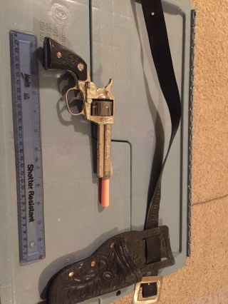 Vintage Nichols " Stallion 32 " And Holster Toy Cap Gun,  Nichols Toy Cap Pistol