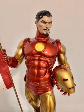 Exclusive Classic Iron Man Comiquette Statue Marvel Sideshow Collectibles