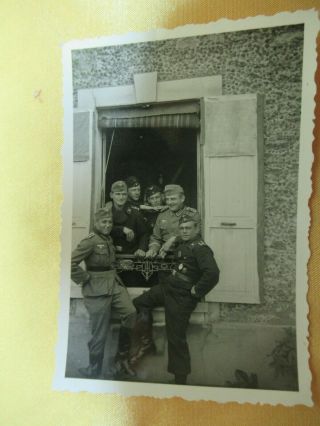 Wwii German Photo Soldiers & Panzer Trooper In Window 3.  5x2.  5 Size