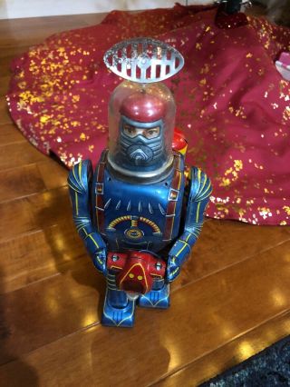 Vintage Space Conqueror Man Of Tomorrow Astronaut Tin Robot Box Antenna Daiya