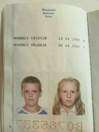 Republic MOLDOVA International ID Passport Woman with Childrens 2