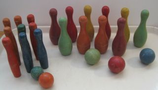 19 Vintage Wood Bowling Pins 5 Balls 2 Styles Wooden Small Mini Toys 4½” 1950s ?