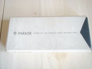Vintage Parker 21 Fountain Pen Maroon ?