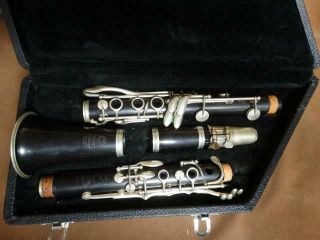 Vintage 1955 Selmer Paris Centered Tone Bflat Wood Clarinet Serviced W/case